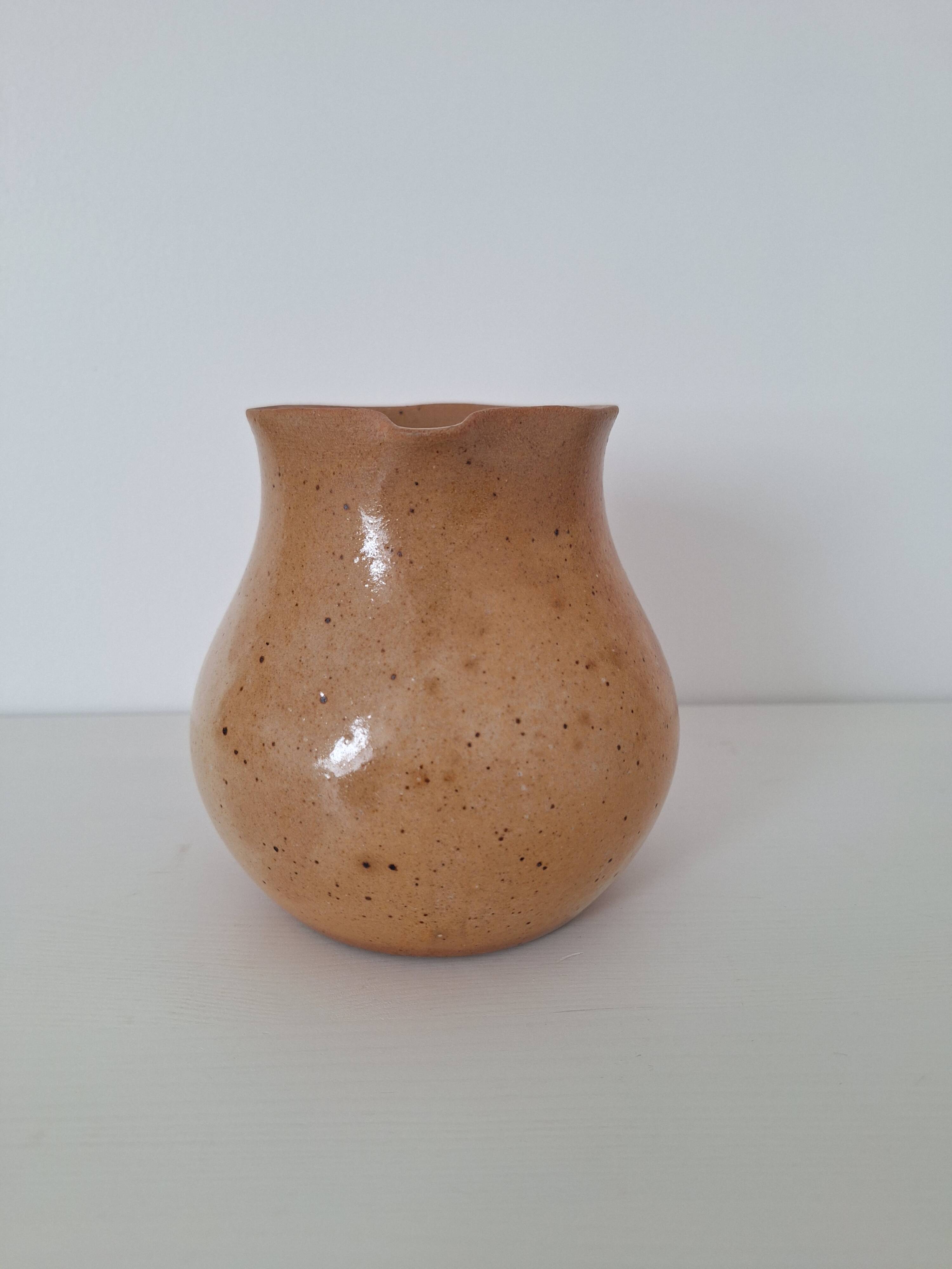Stoneware jug from the 1970s