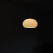 Suspension "New Wave" en verre opale Verner Panton pour Holmegaard, 1984