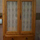 Wooden screen, fabric of your choice