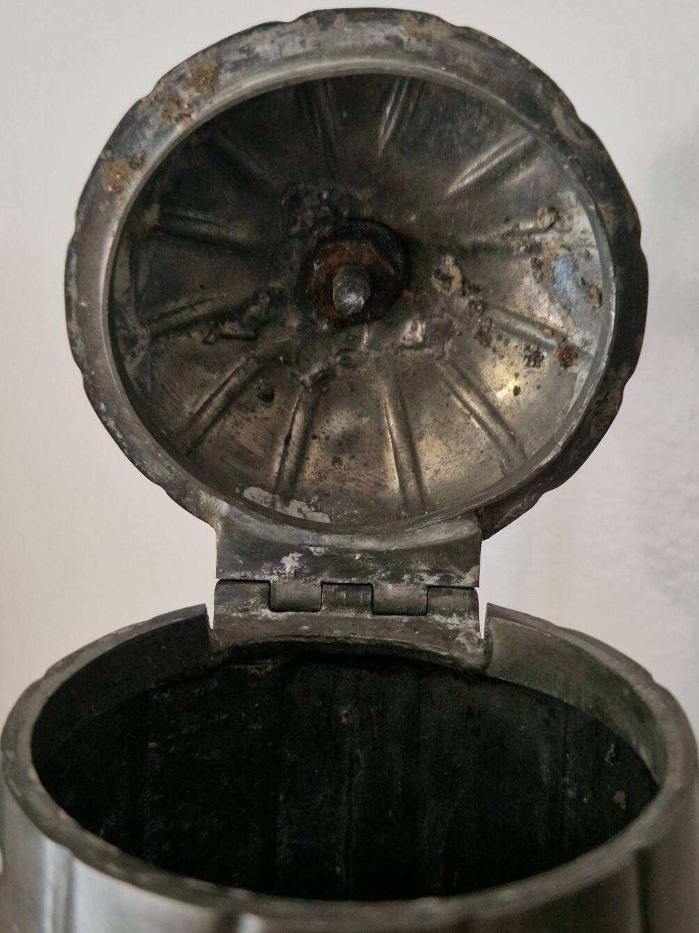 Antique teapot in pewter – Sheffield – Victorian style – 19th century