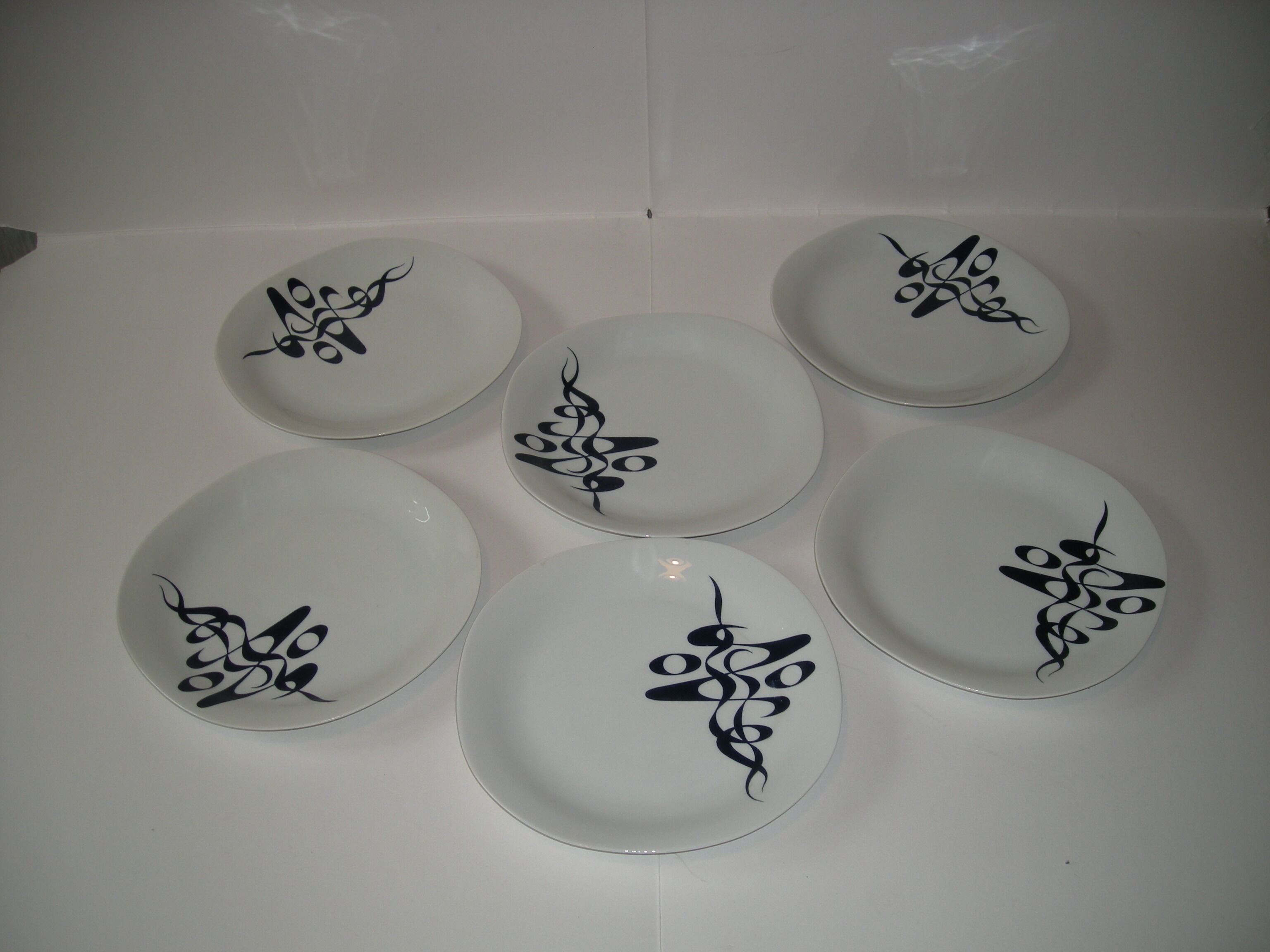 Patrick Viant-Benard porcelain service, Tokyo of the 70s