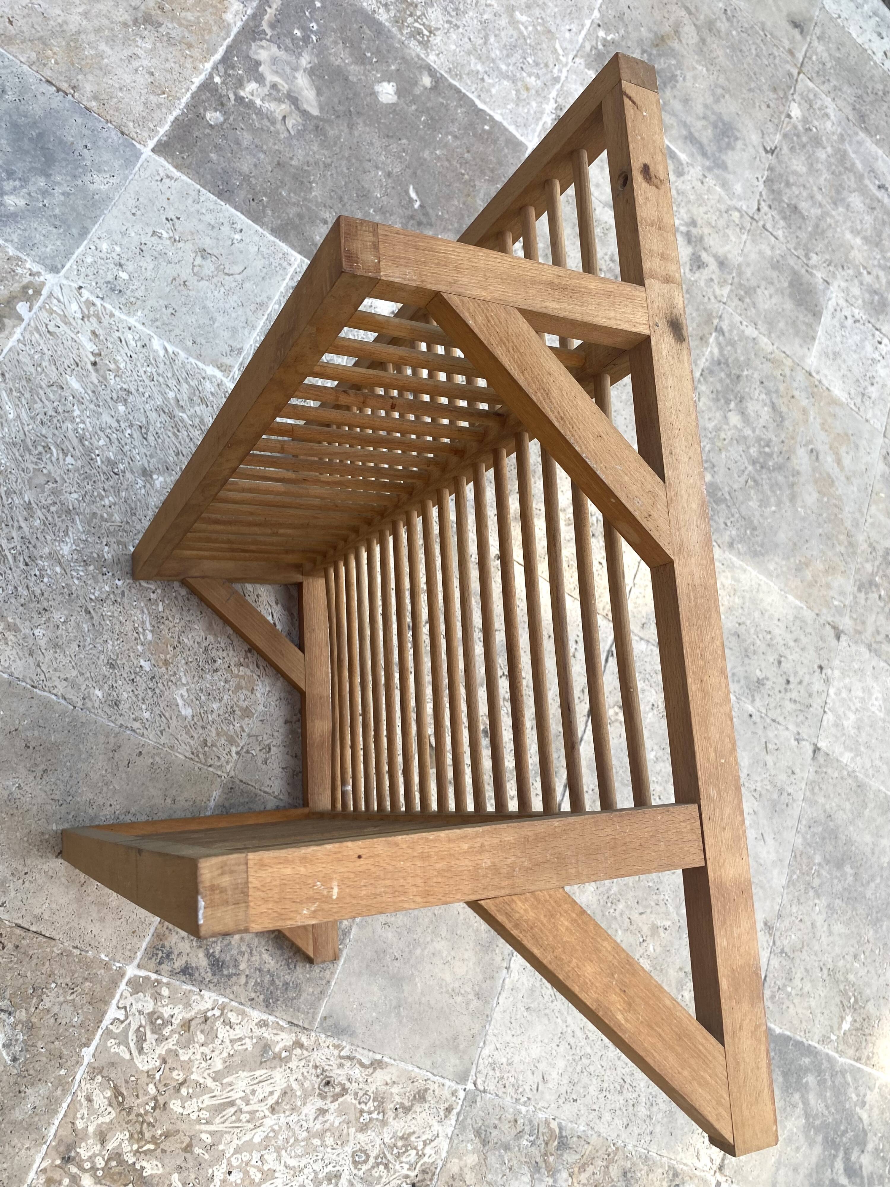 Plate holder wall shelf