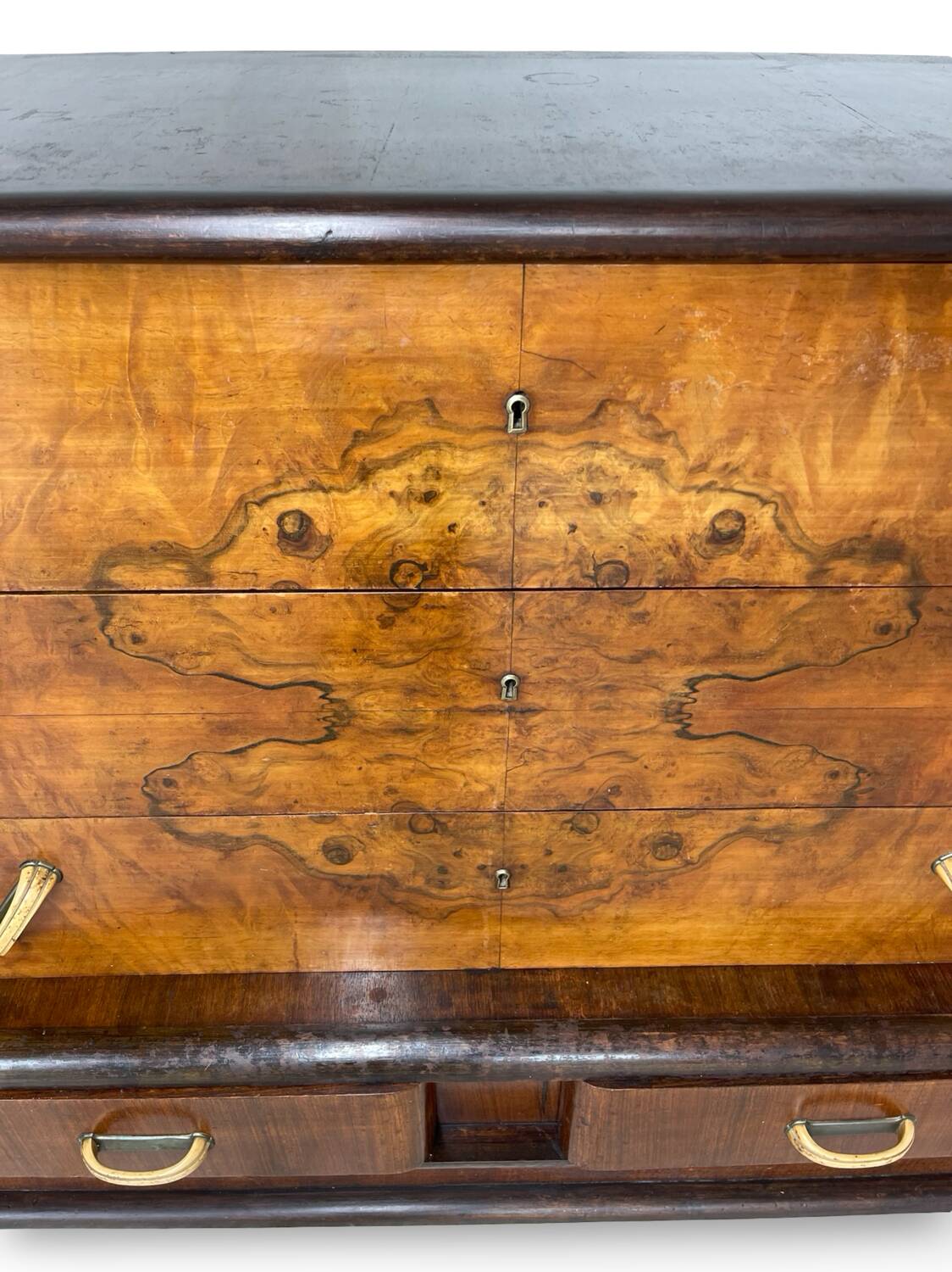 Commode italienne Art déco en ronce de noyer, années 1920