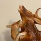 Hunting porcelain