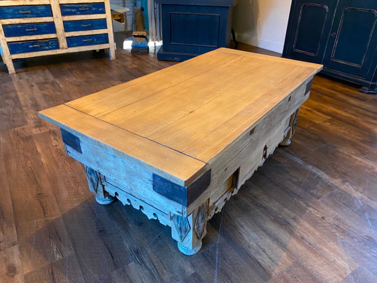 Coffee table with chest