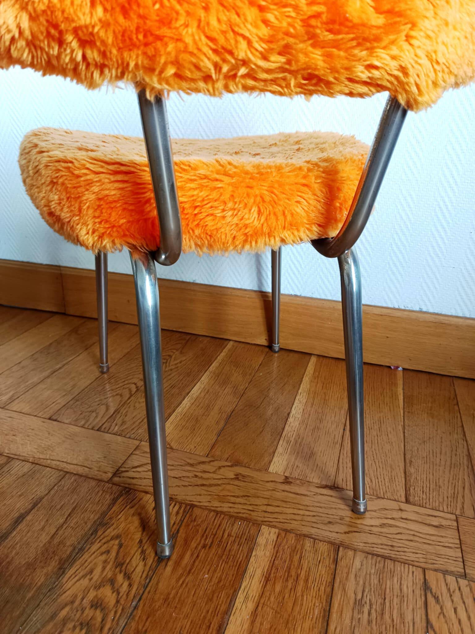 Pelfran orange fluffy chair