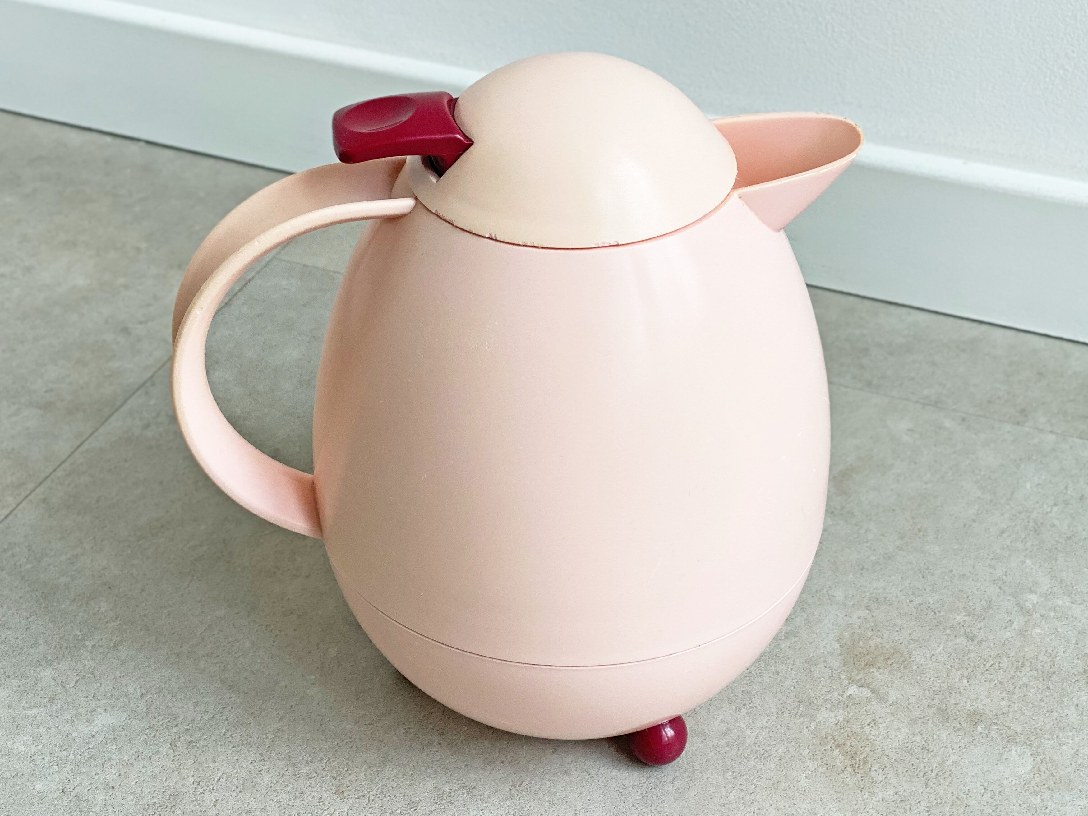 Leifheit columbus thermos, post modern design