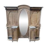 Large oak cloakroom