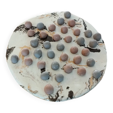 Ceramic solitaire game