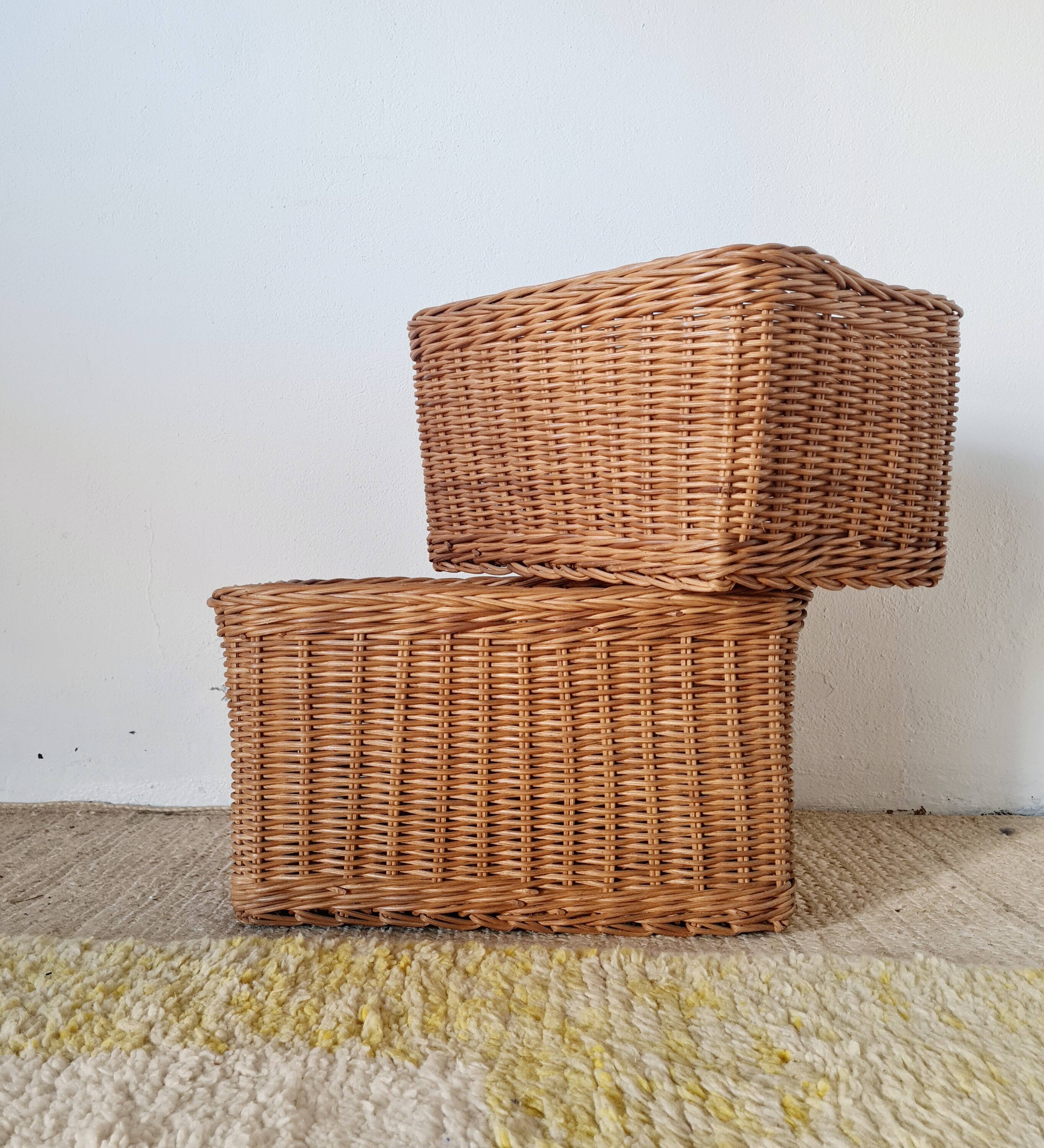 Pair of wicker baskets - wicker planters