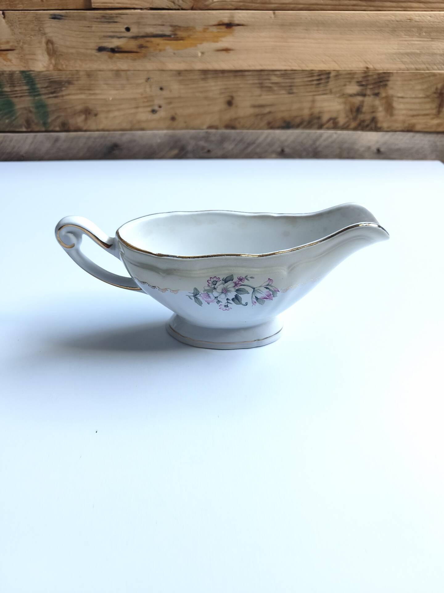 Vintage sauce boat L'Amandinoise model Paola white cream flowers