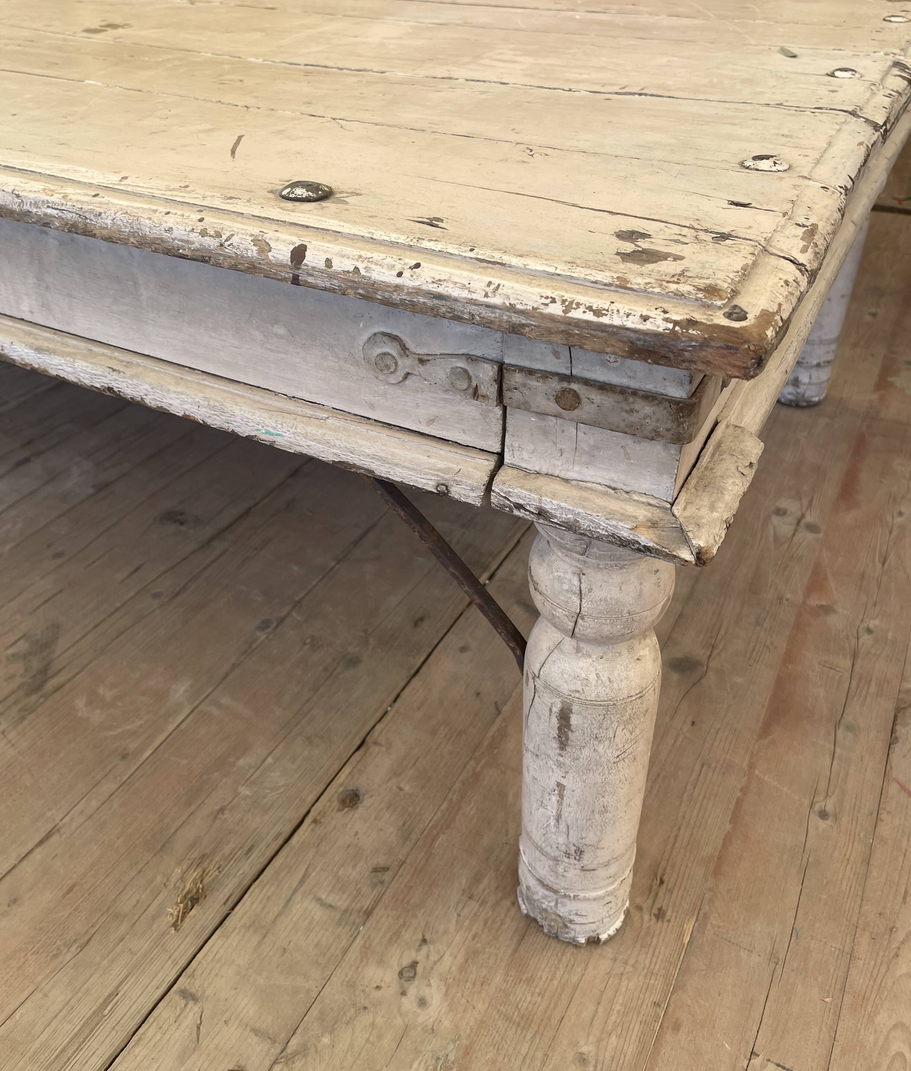 Table basse laqué blanc
