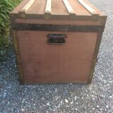 Travel trunk 1900