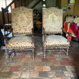 Walnut armchairs with Entretoise style Louis XIII