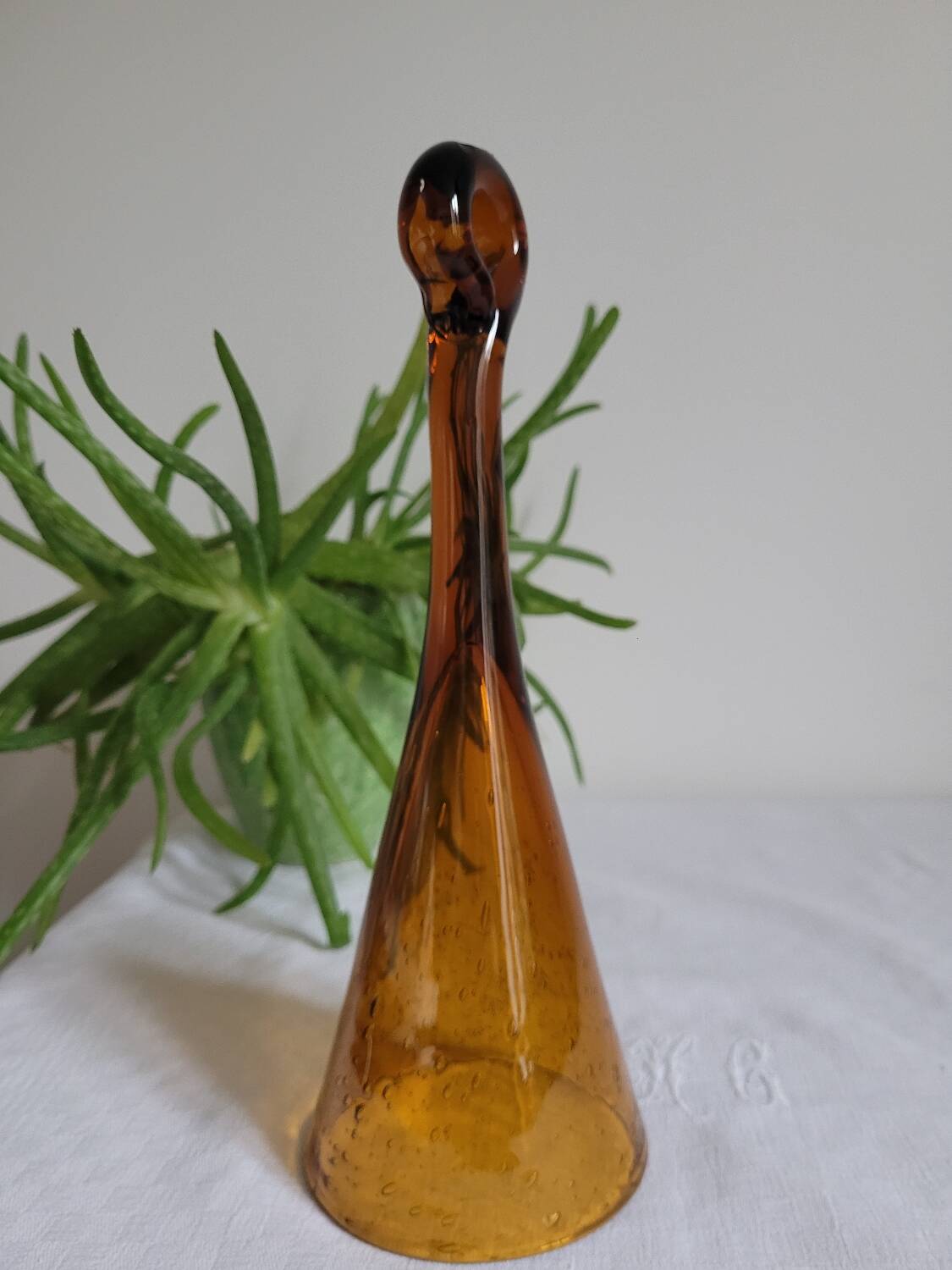 Pomponnette amber champagne Biot