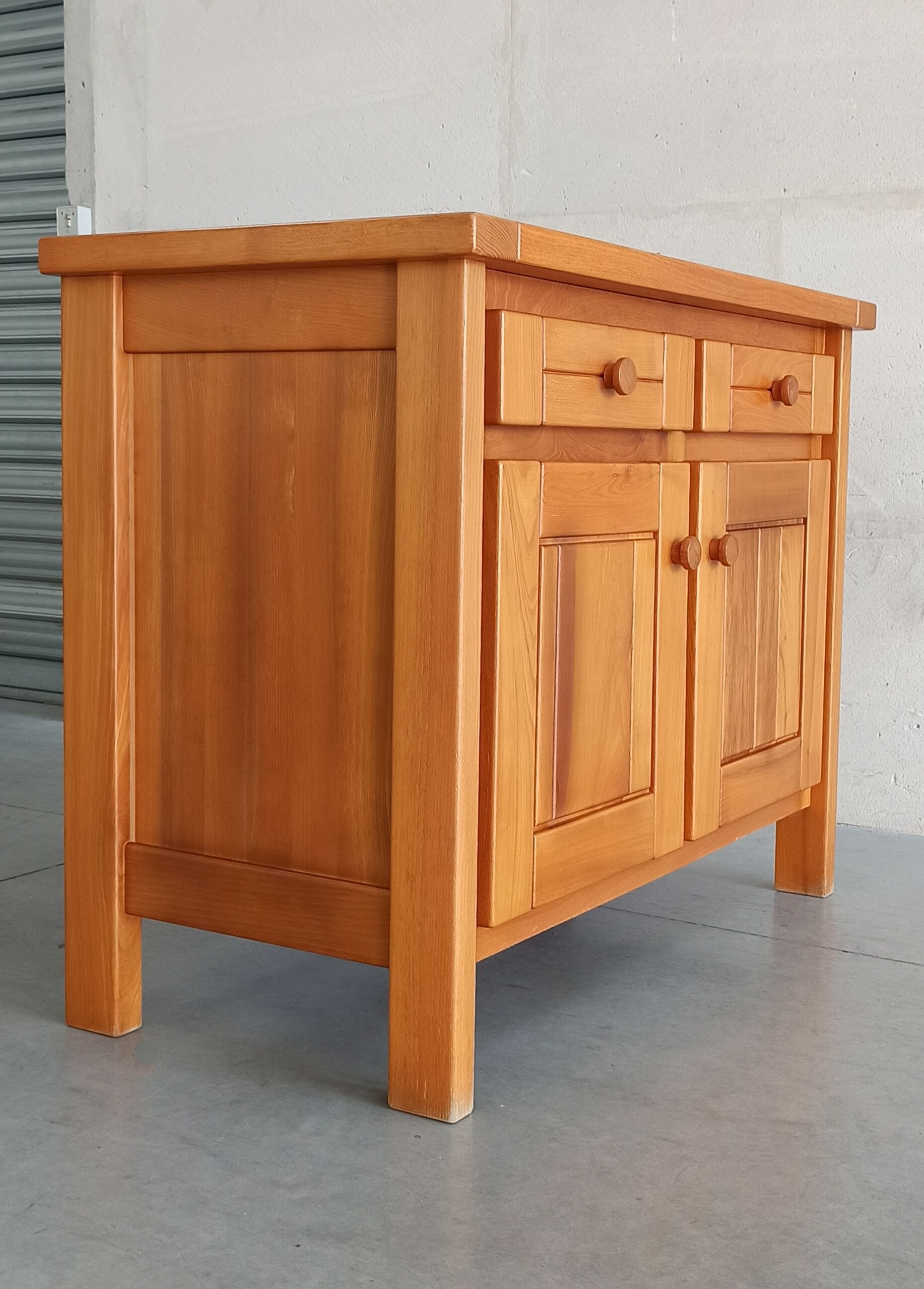 Elm sideboard Maison Regain, 80's