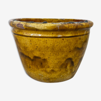 Vintage mustard glaze bowl