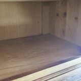 Armoire en bois massif