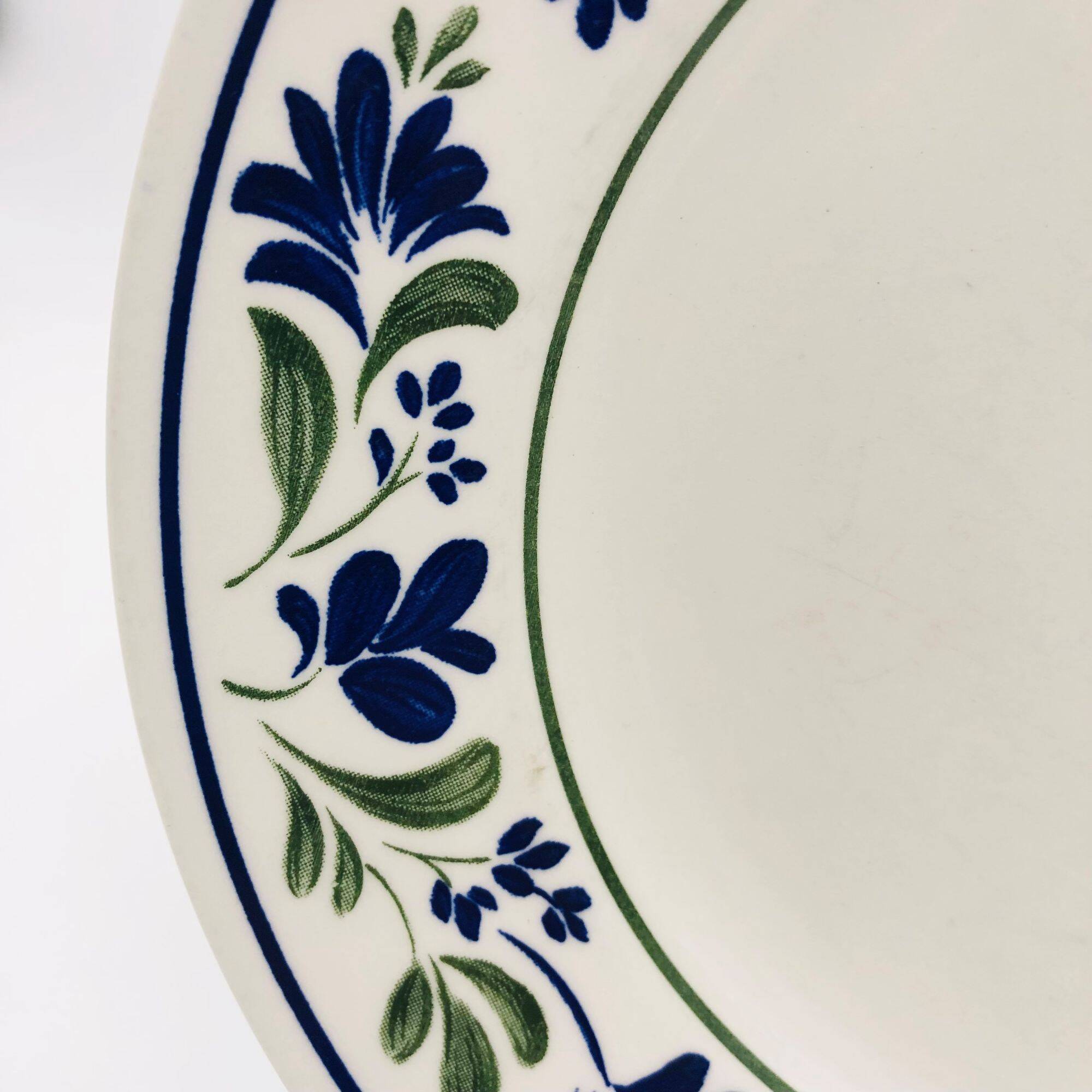 6 English dinner plates "Churchill", Staffordshire.