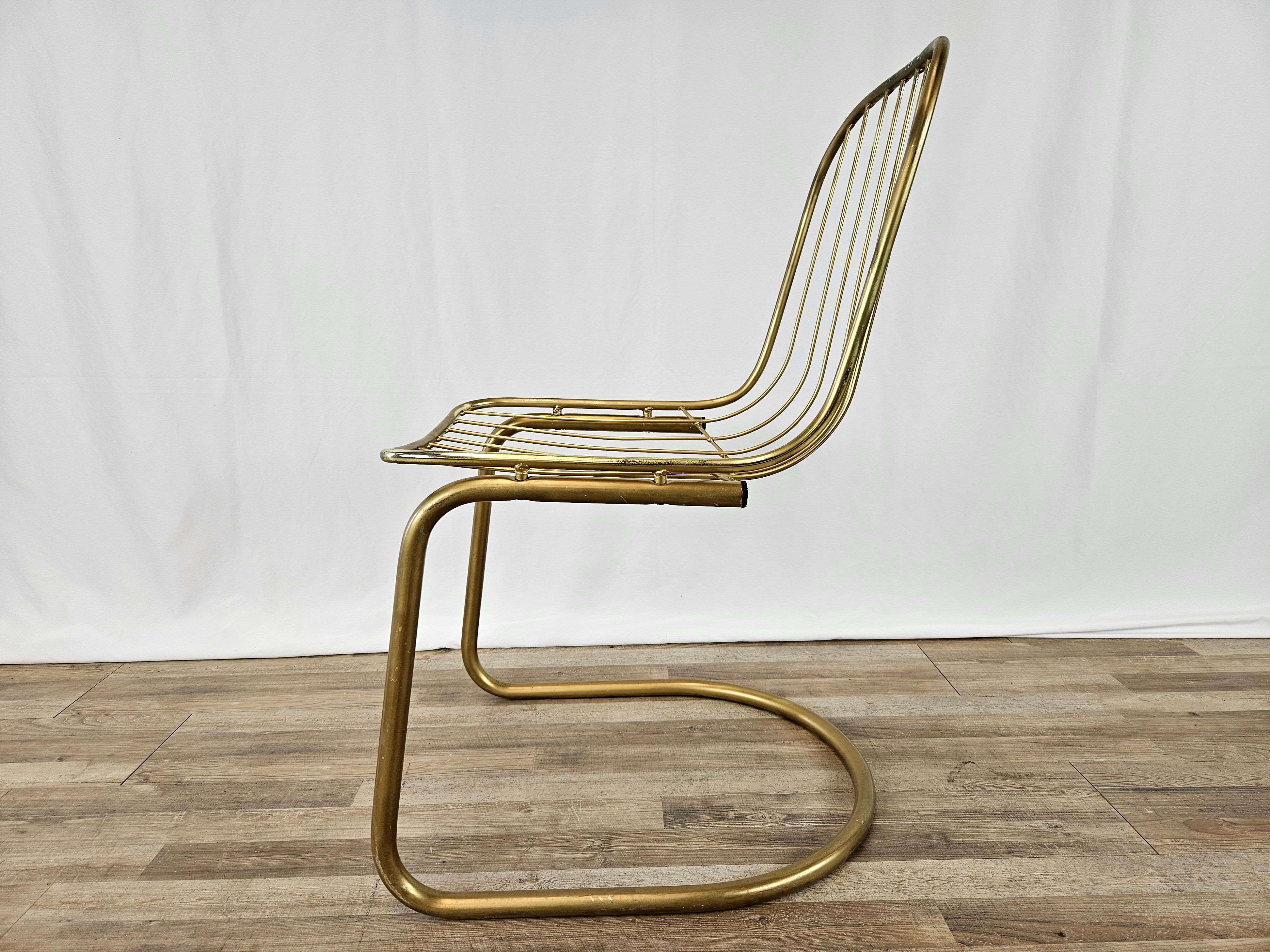 70s chair in metal