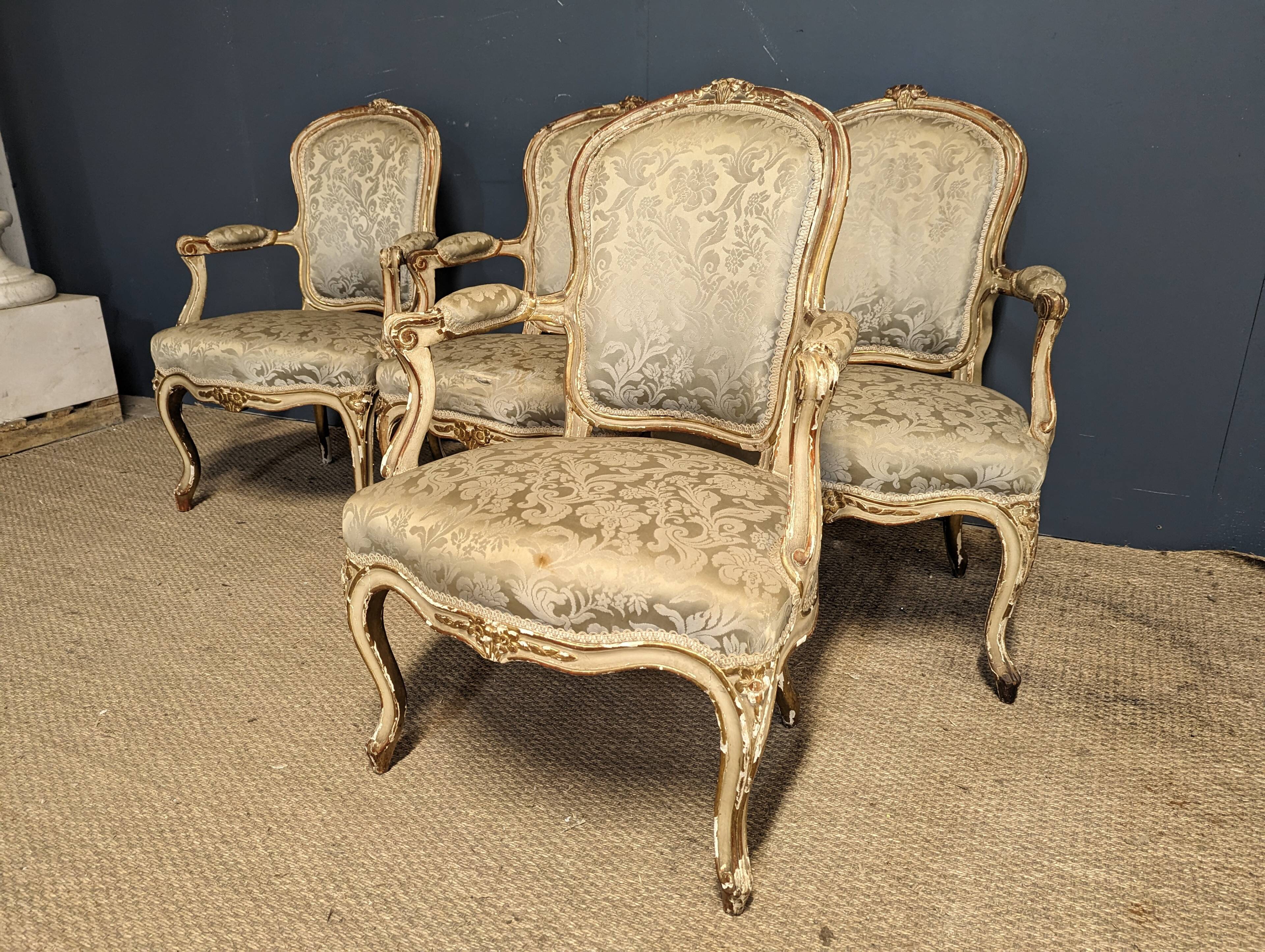 4 fauteuils époque Louis XV