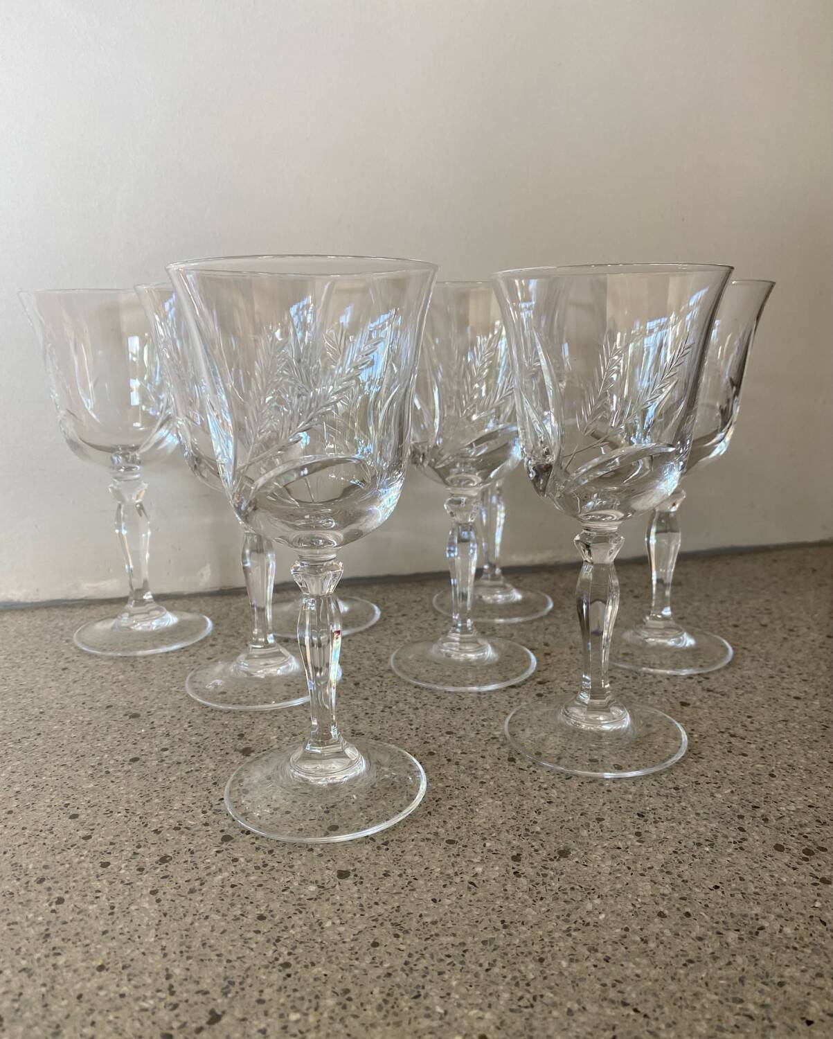 8 crystal wine glasses