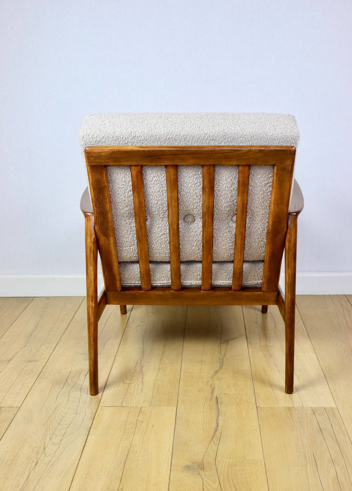 PRL armchair "Stefan" wooden beech vintage beige boucle - darker wood