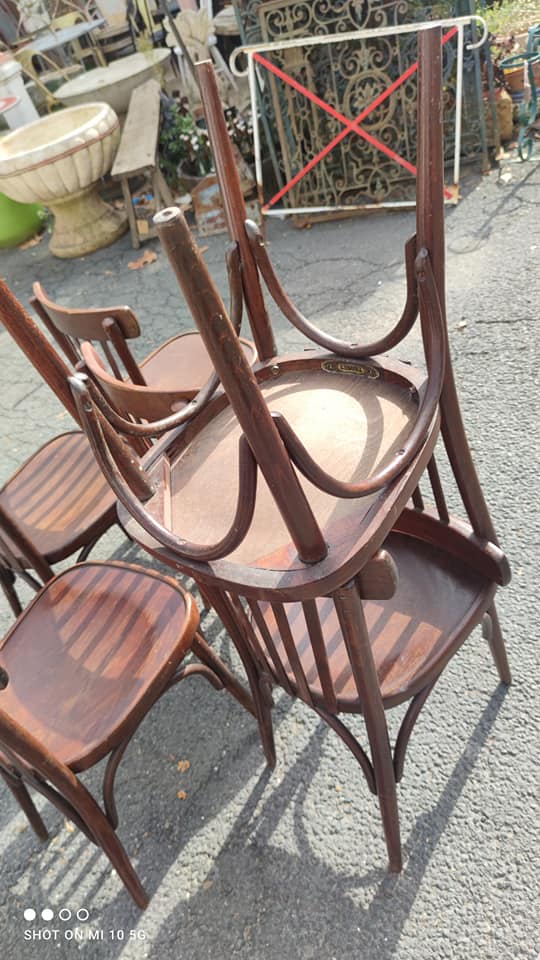 Series of 6 curved beech bistro chairs from Thonet around 1920/30