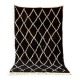 Handmade wool rug, size 150 x 250 cm