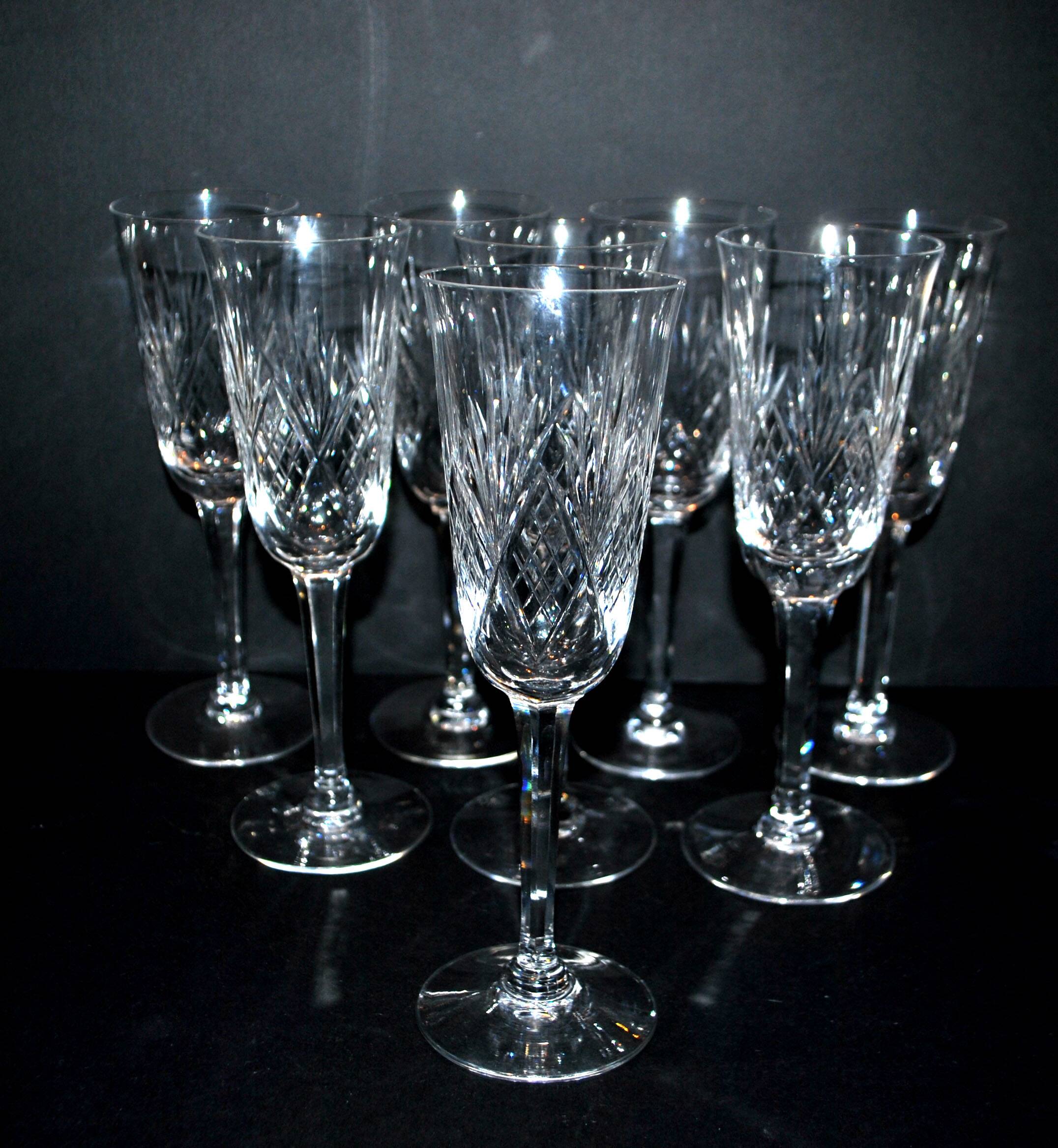 Set of 8 Junon champagne flutes in Lemberg crystal dlG Chantilly Saint-Louis