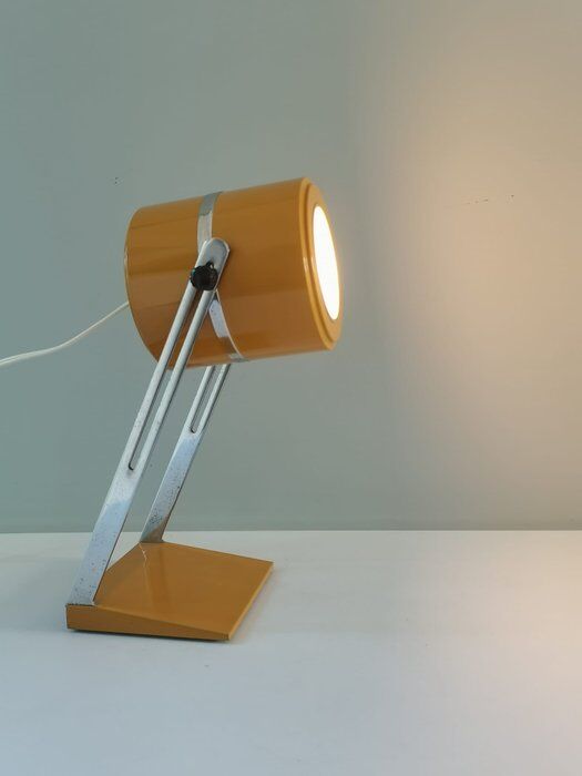 Vintage Italian desk lamp