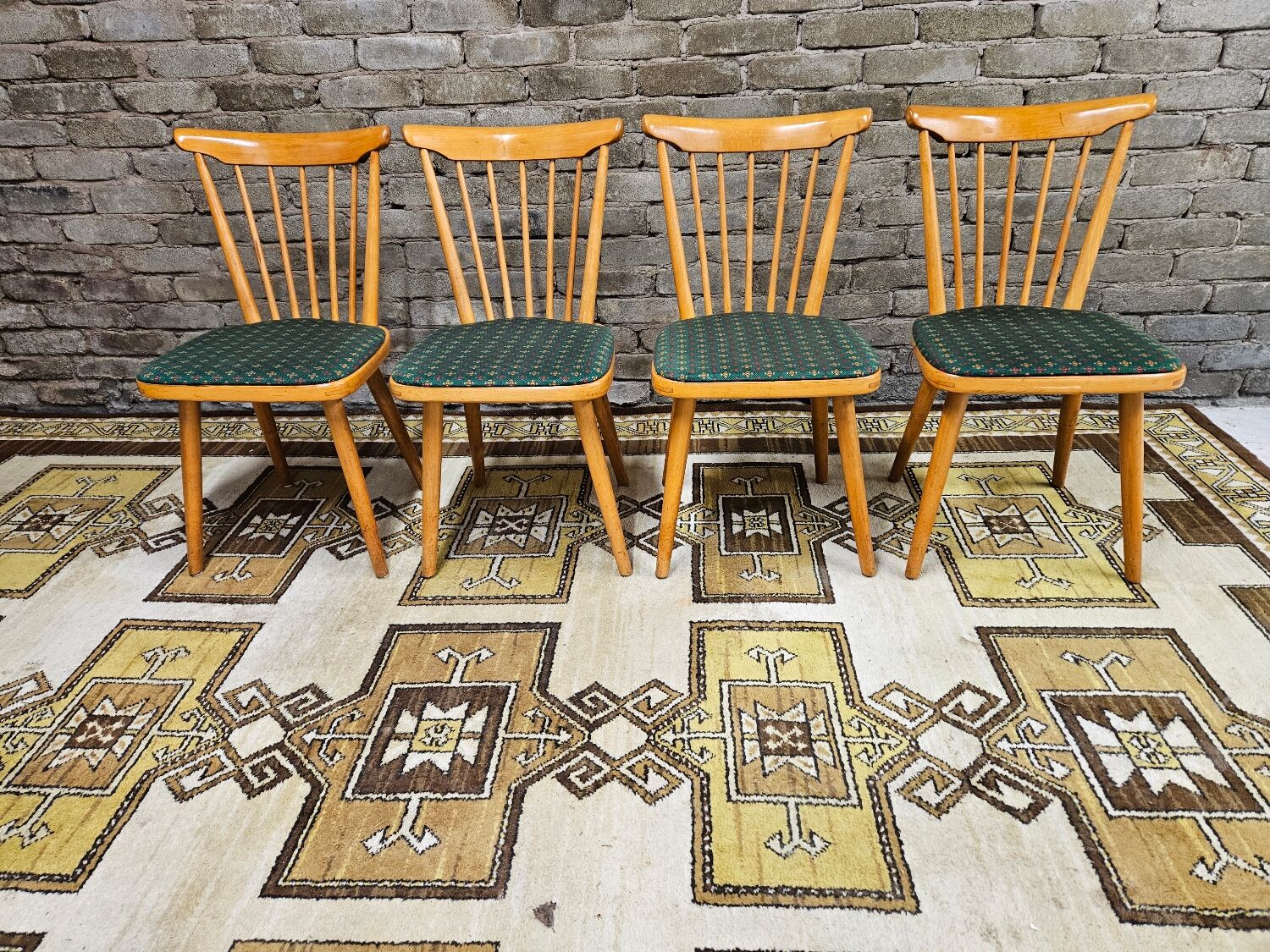 Set de 4 chaises bistrot modèle Baumann année 70'