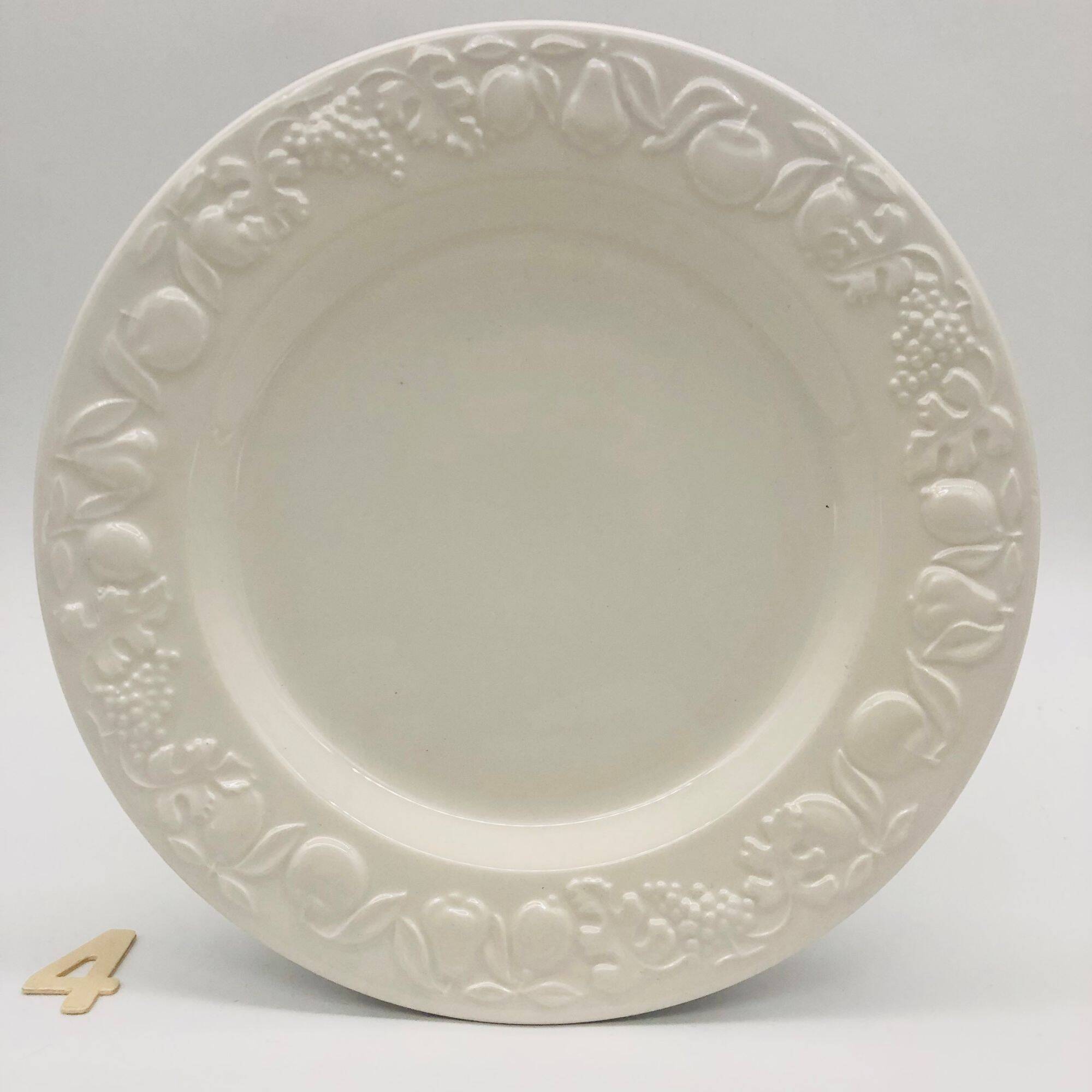 6 flat plates. Franco Giorgi by Quadrifoglio. Italy.
