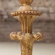 Giltwood candlestick on plinth – Italian neoclassical style, mid-20th c.