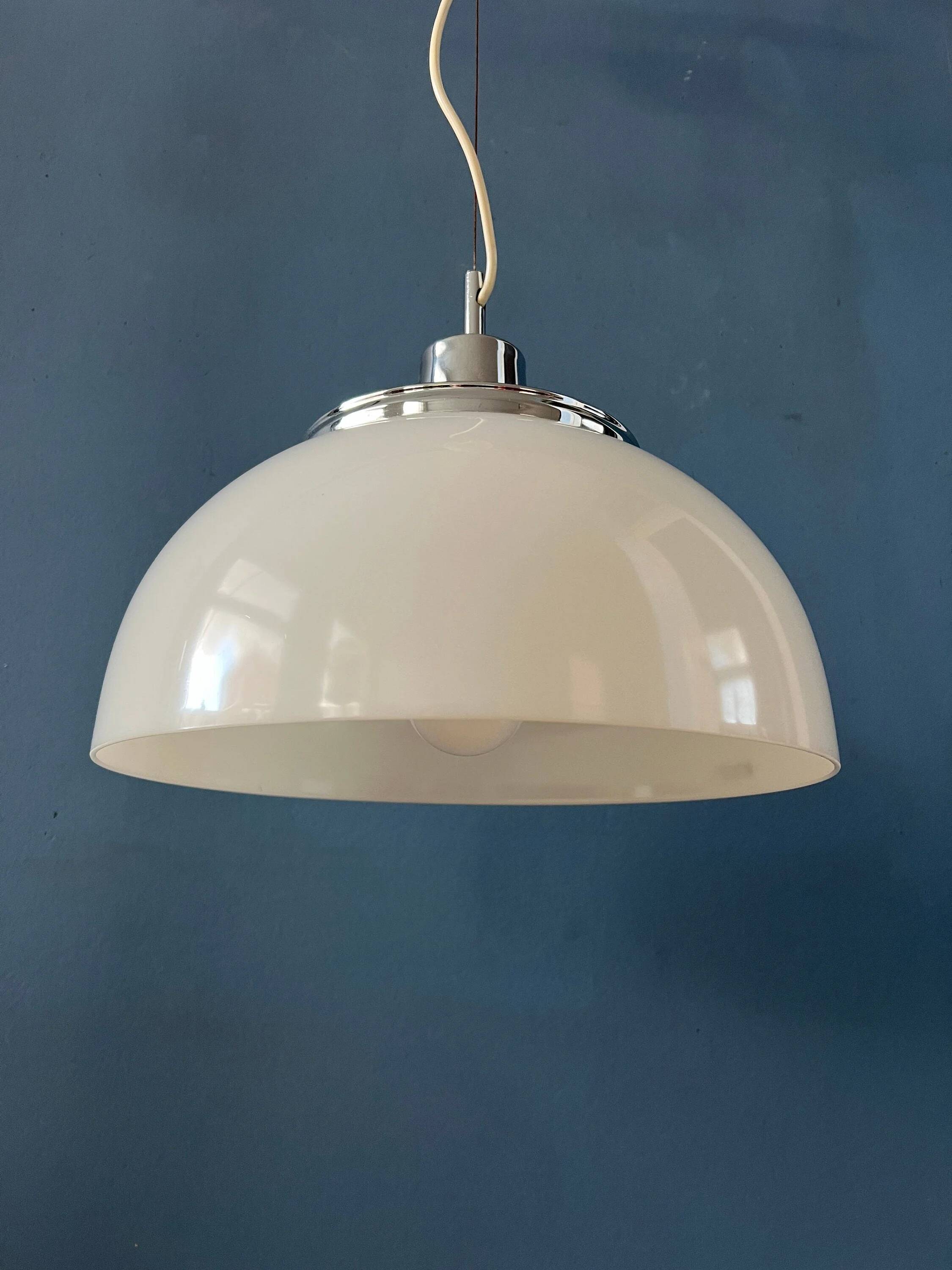 White Guzzini Faro suspension in plexiglass