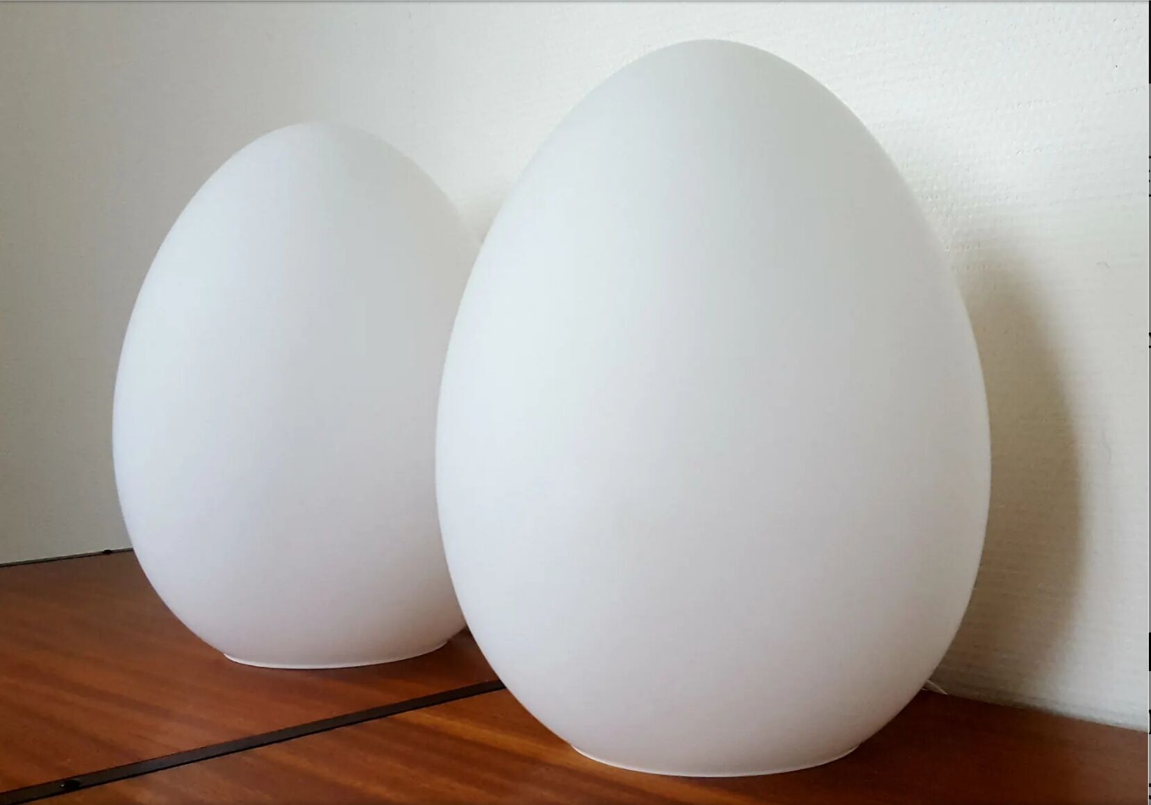Opaline ovoid lamps