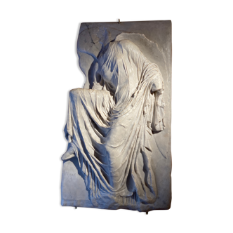 Bas relief déesse niké drappée style classique marbre style romain grec 1980s