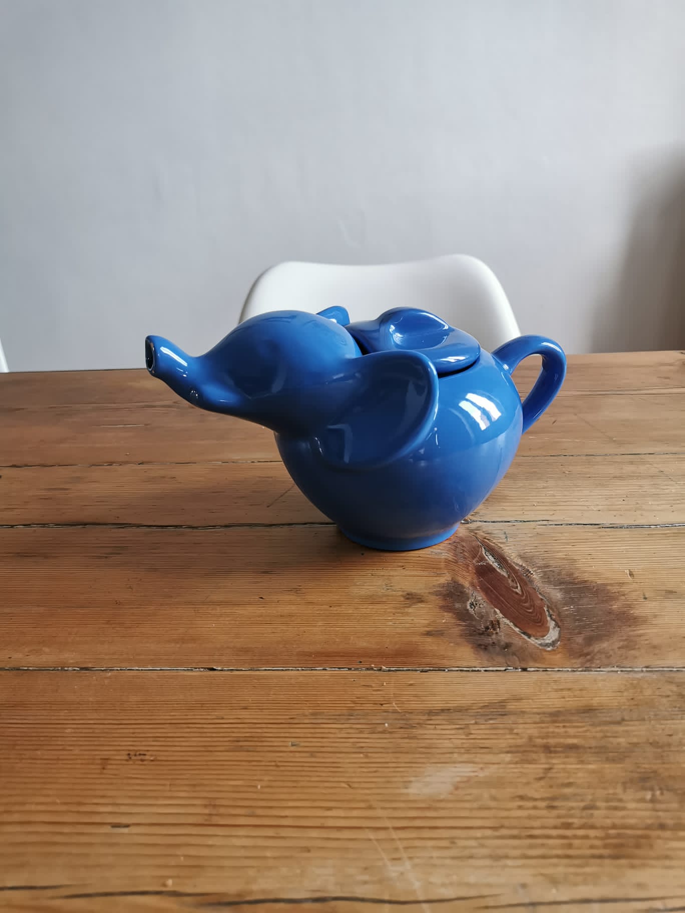 Lipton elephant teapot