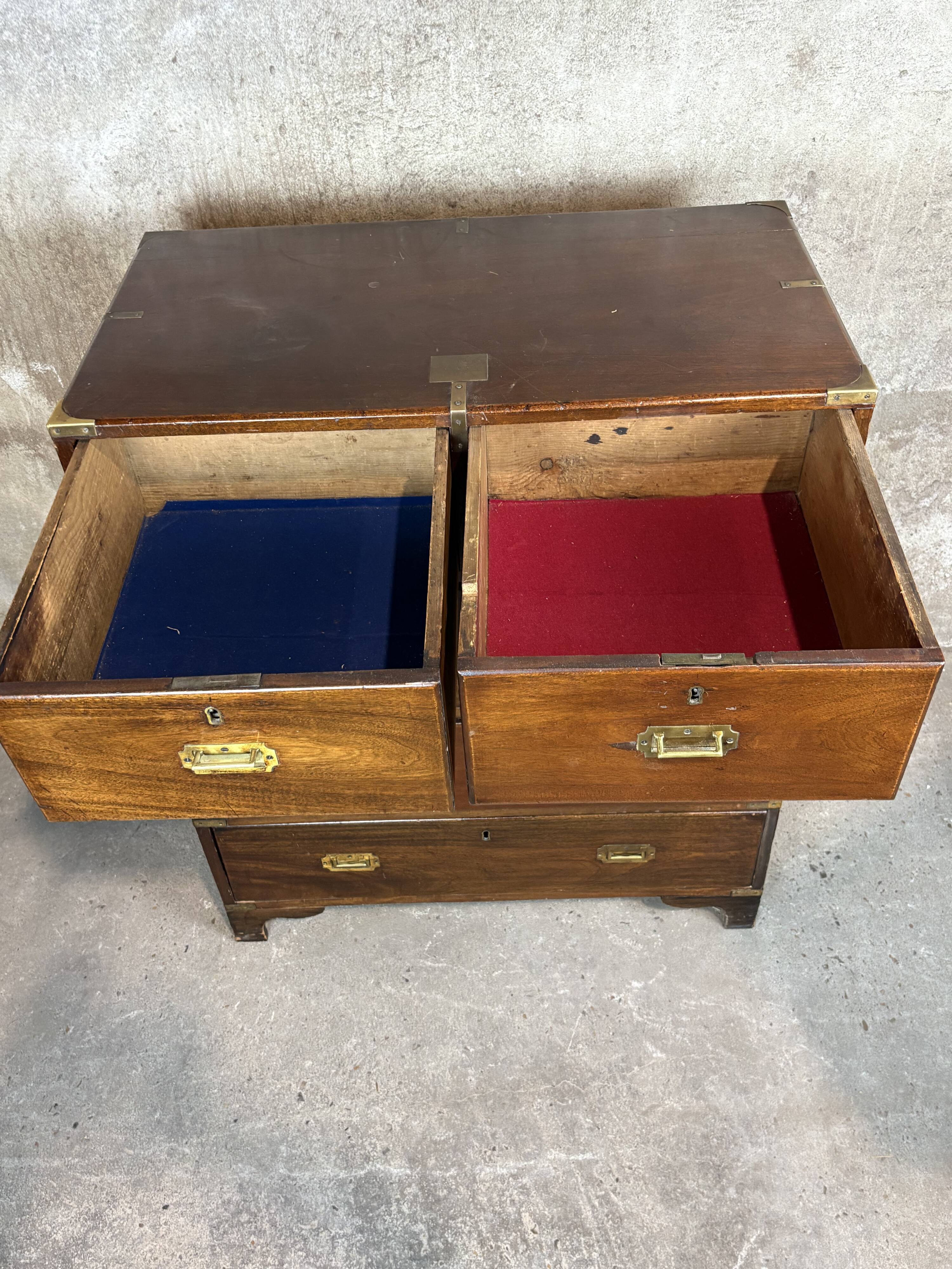 English marine furniture 17th Lancers from 1839