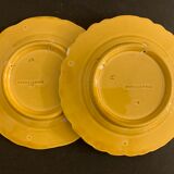 2 dessert plates in Sarreguemines fruit, strawberries and pears, early 19th century