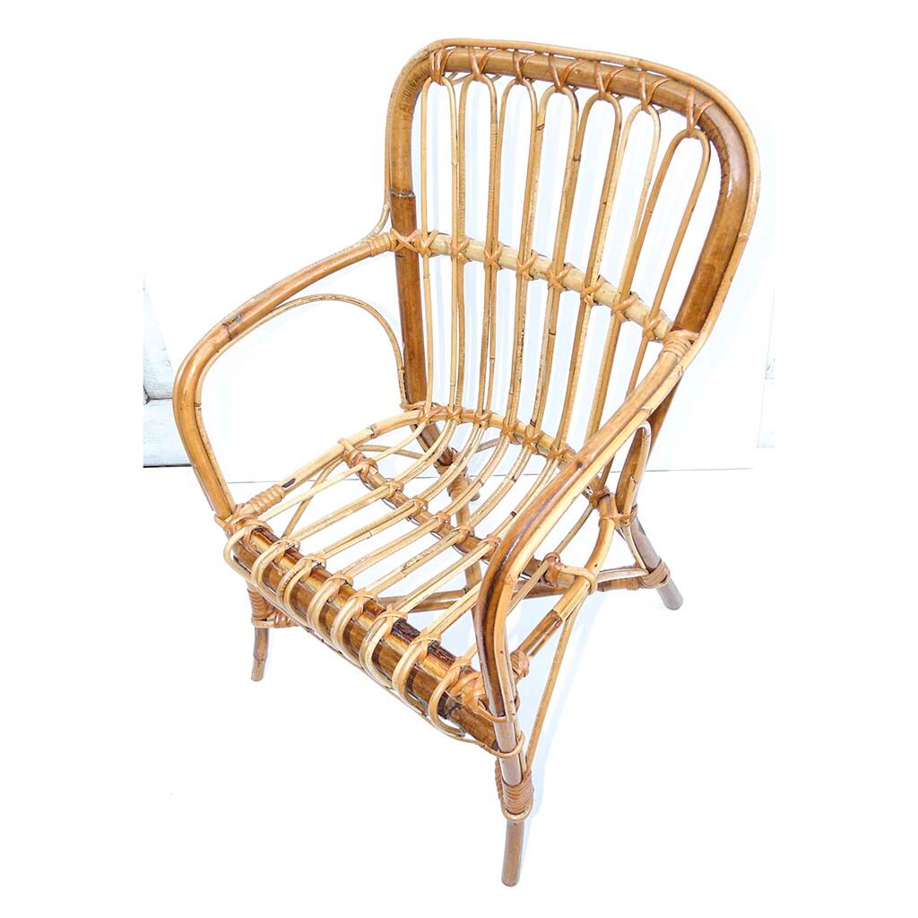 Stunning Vintage Scandinavian-style vintage rattan chair