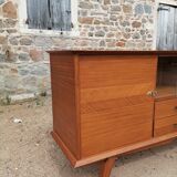 Scandinavian oak row