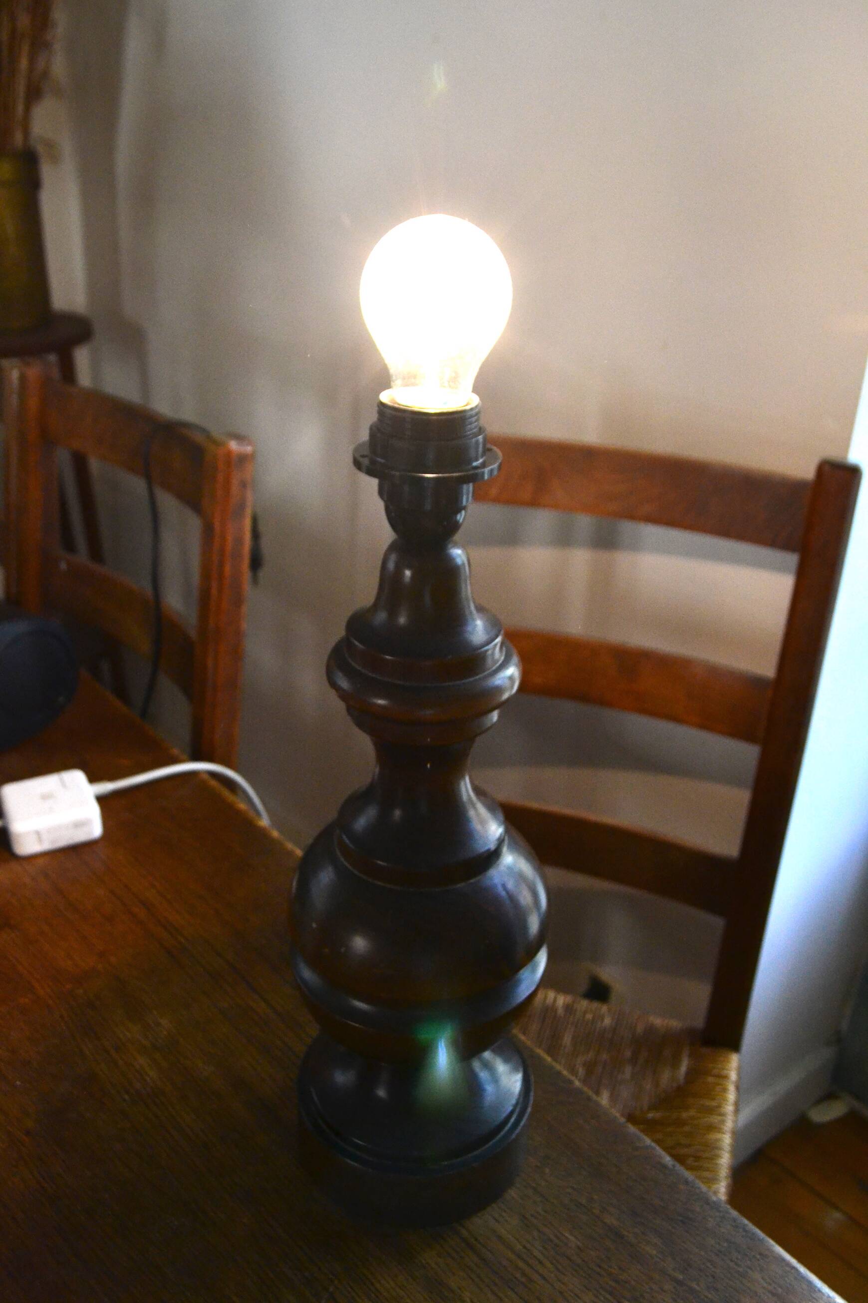 Vintage 60s turned wooden lamp