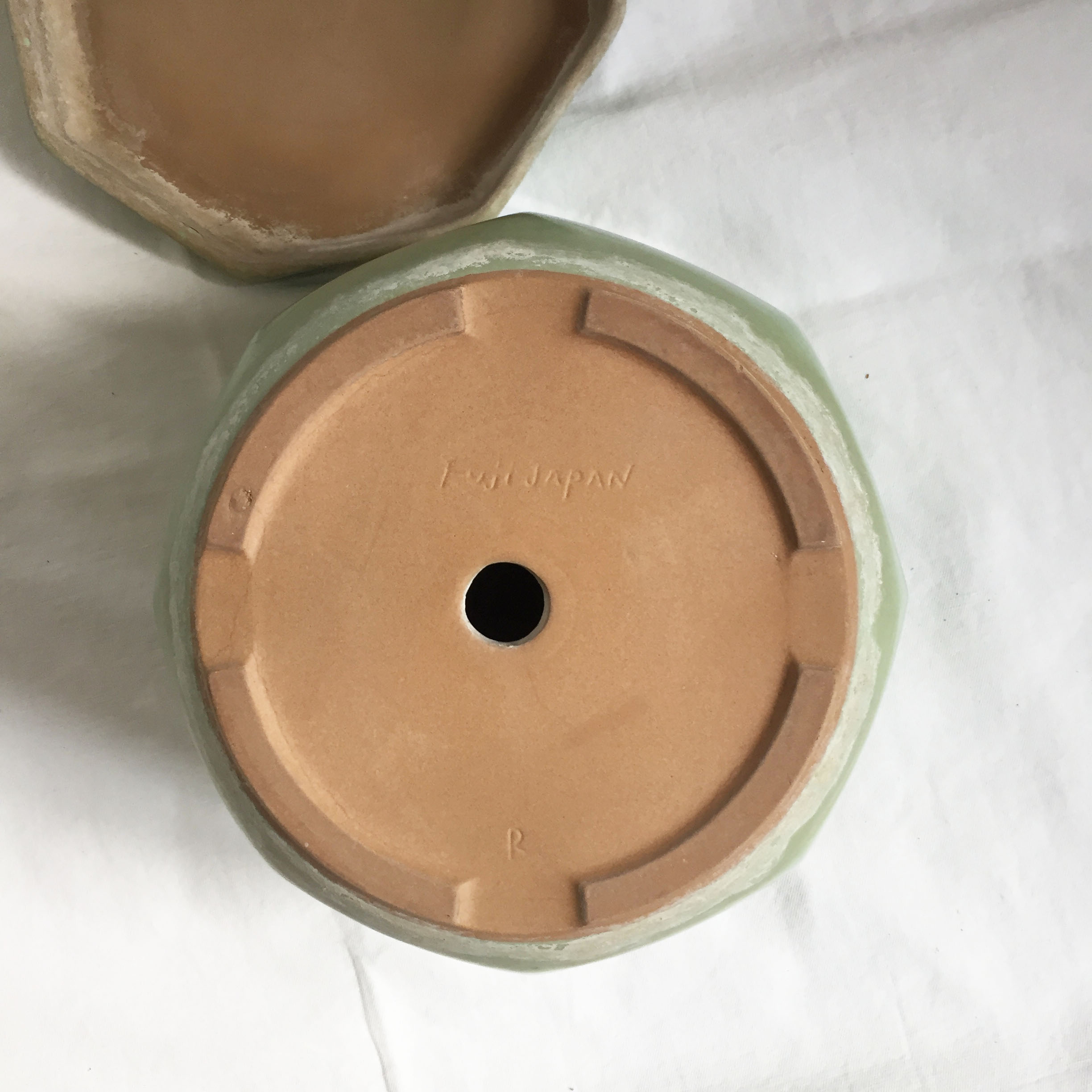 Octagonal Fuji Pajan pot cover