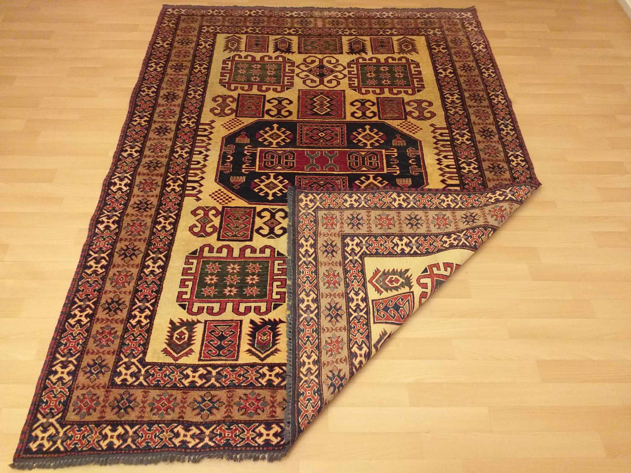 Caucasian carpet Shirvan 250x180cm