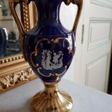 Vases fireplace trim Louis XV style