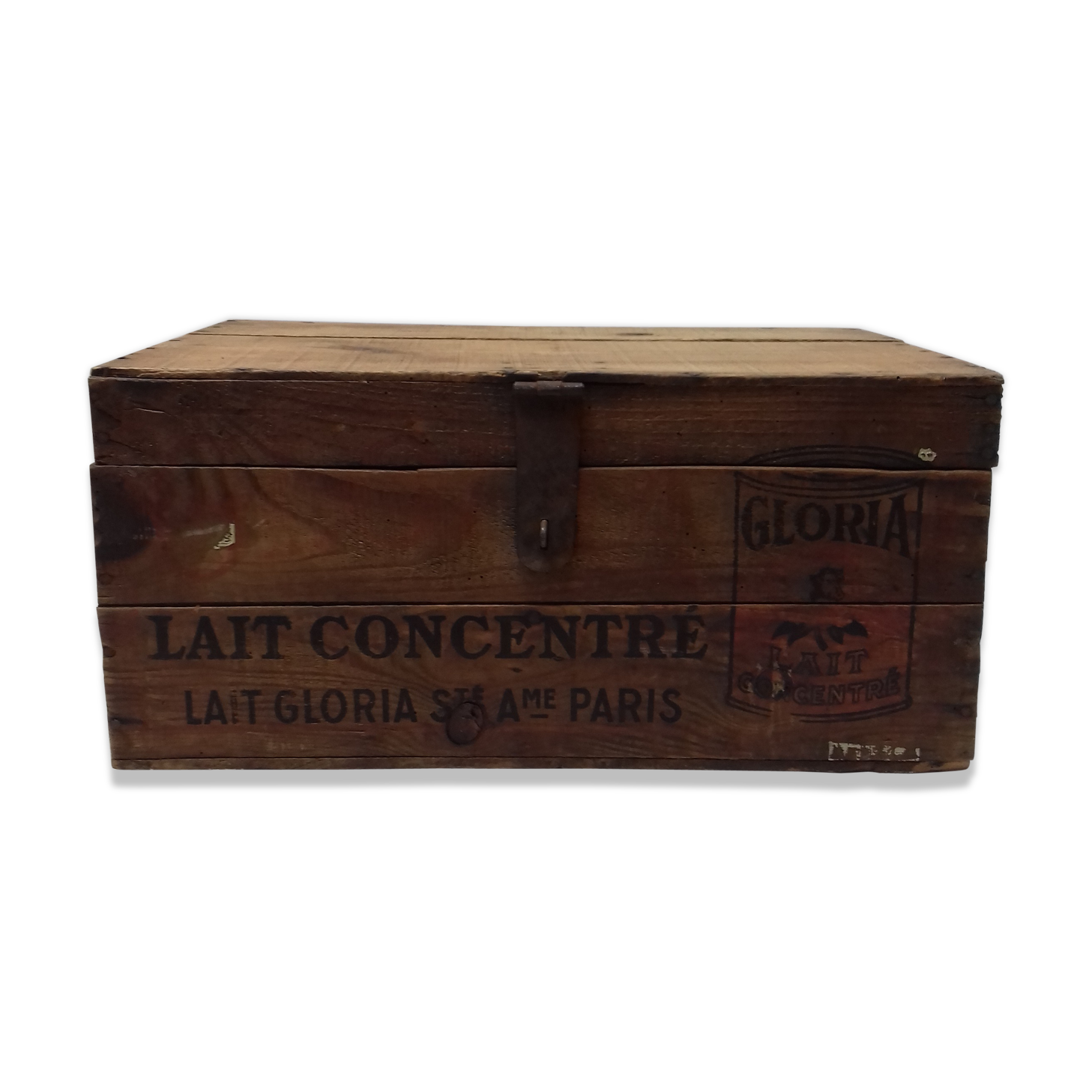 Old wooden box "regilait"