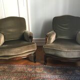 Pair of 2 khaki green velvet armchairs