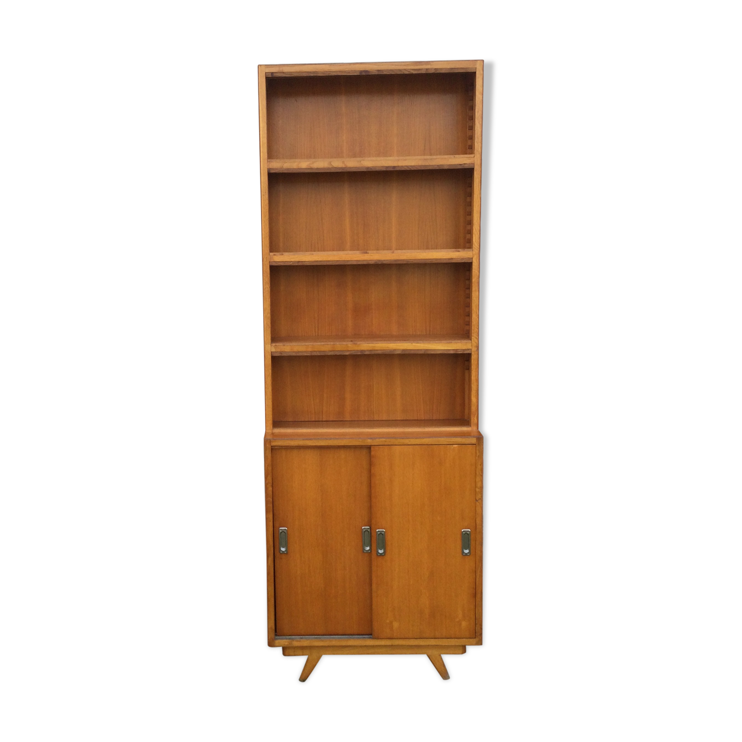 Vintage library