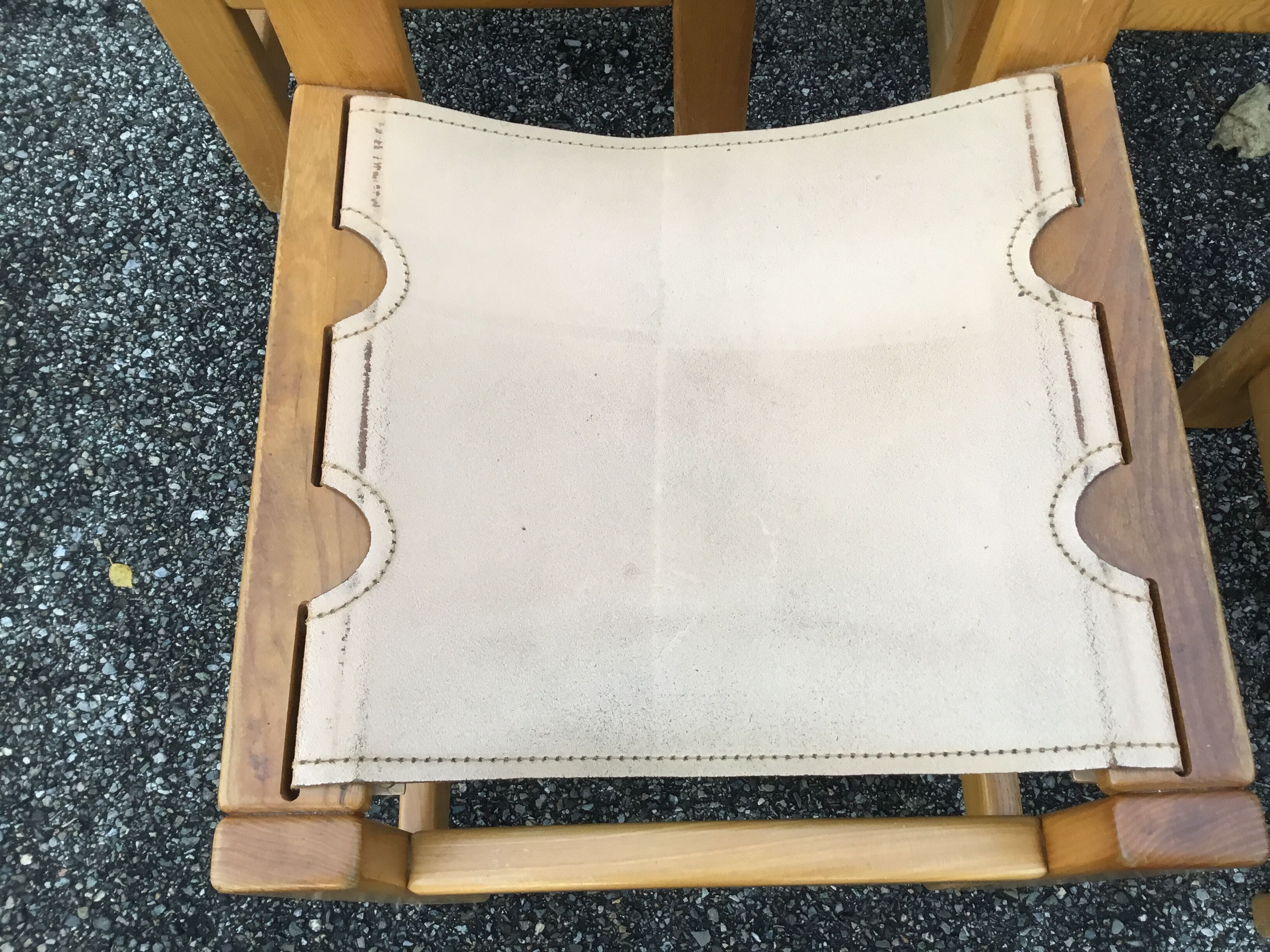 Maison Regain chairs